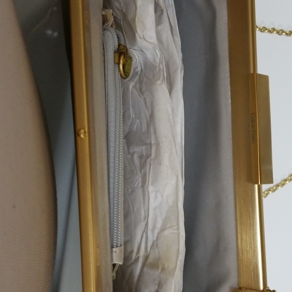 Calvin Klein Clutch Celery Green - Picture 2 of 3